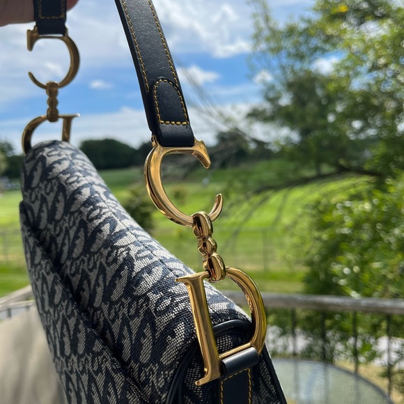 AUTHENTIC CHRISTIAN DIOR SADDLE BAG - Picture 12 of 14